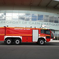 véhicule Sides à l'aéroport de Caen