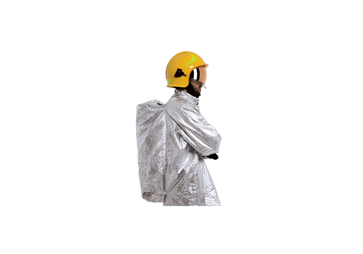 Tenue d approche aluminis e V hicules de secours et de lutte