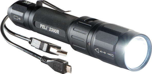 http://www.sides.fr/wp-content/uploads/2016/08/peli-2380r-rechargeable-usb-tactical-torch-l-592x288.jpg